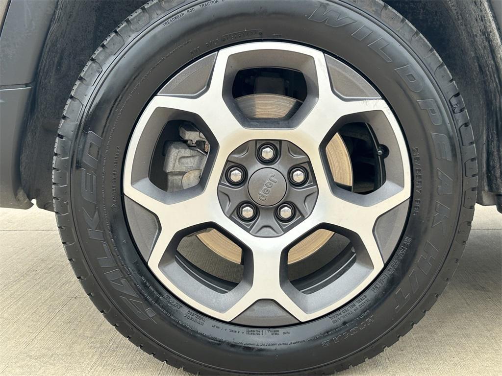 used 2022 Jeep Compass car, priced at $23,991