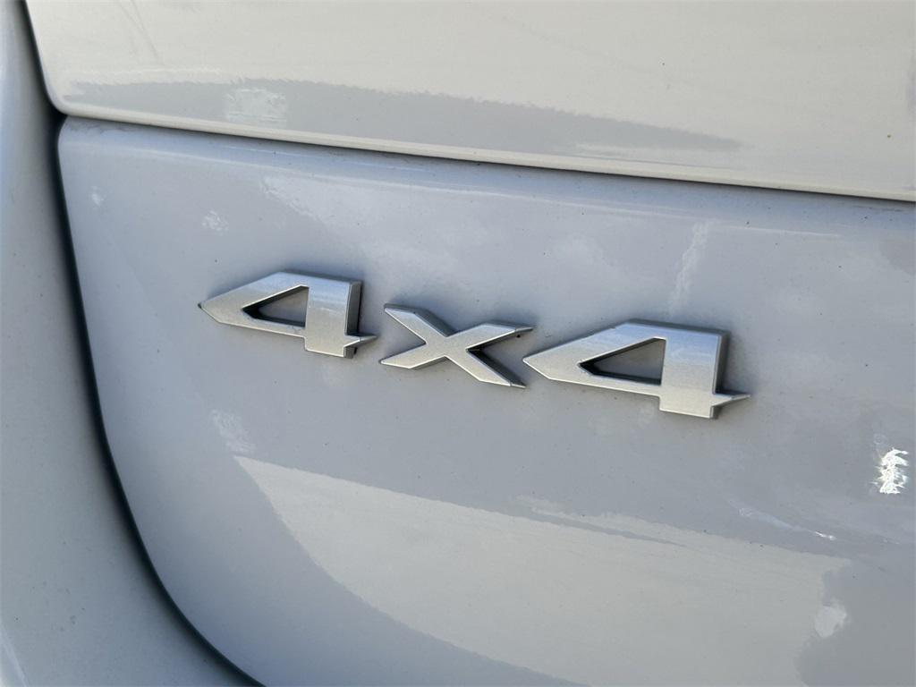 used 2024 Jeep Grand Cherokee car, priced at $34,991