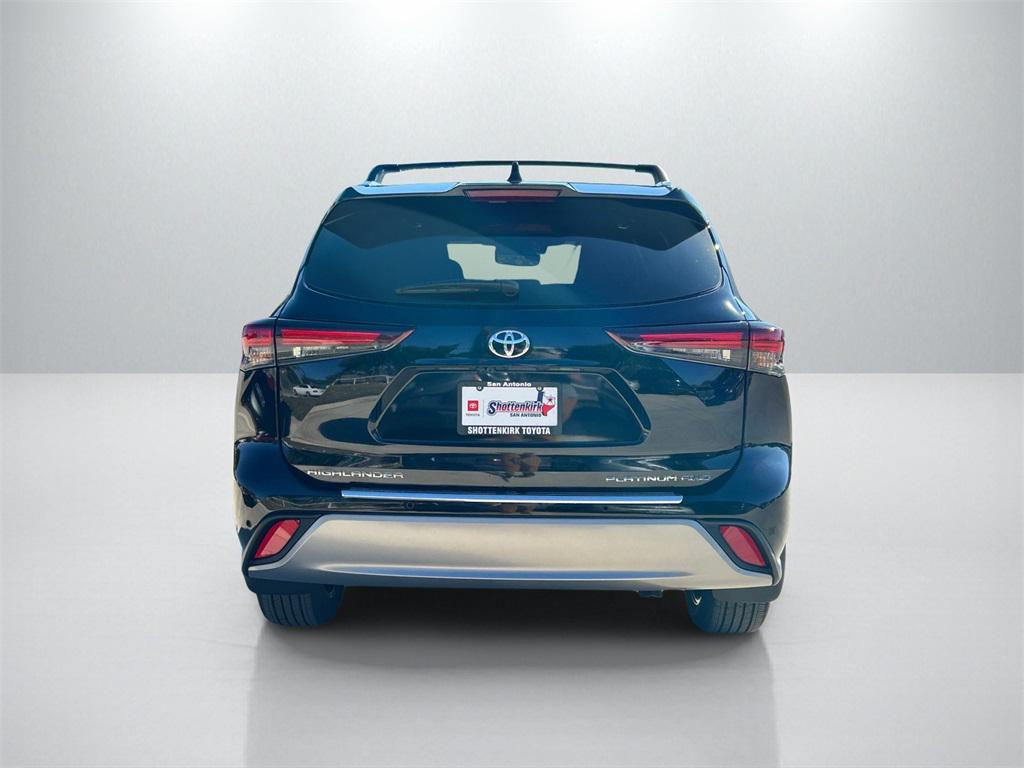 new 2026 Toyota Highlander car, priced at $56,404