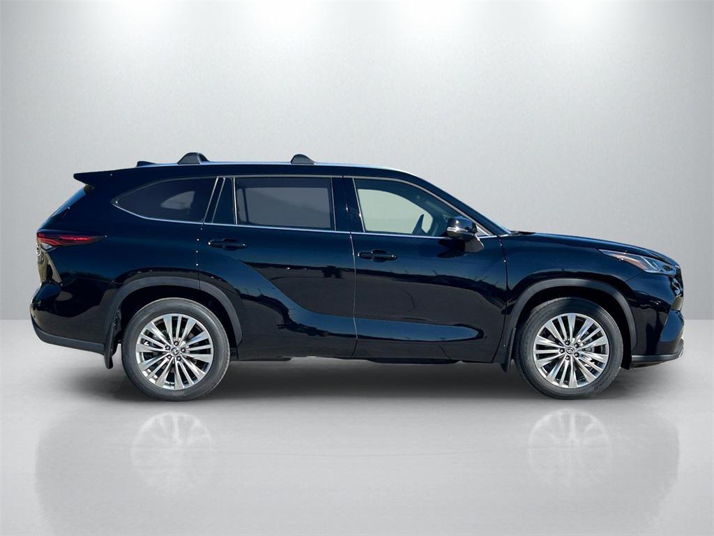 new 2026 Toyota Highlander car, priced at $56,404