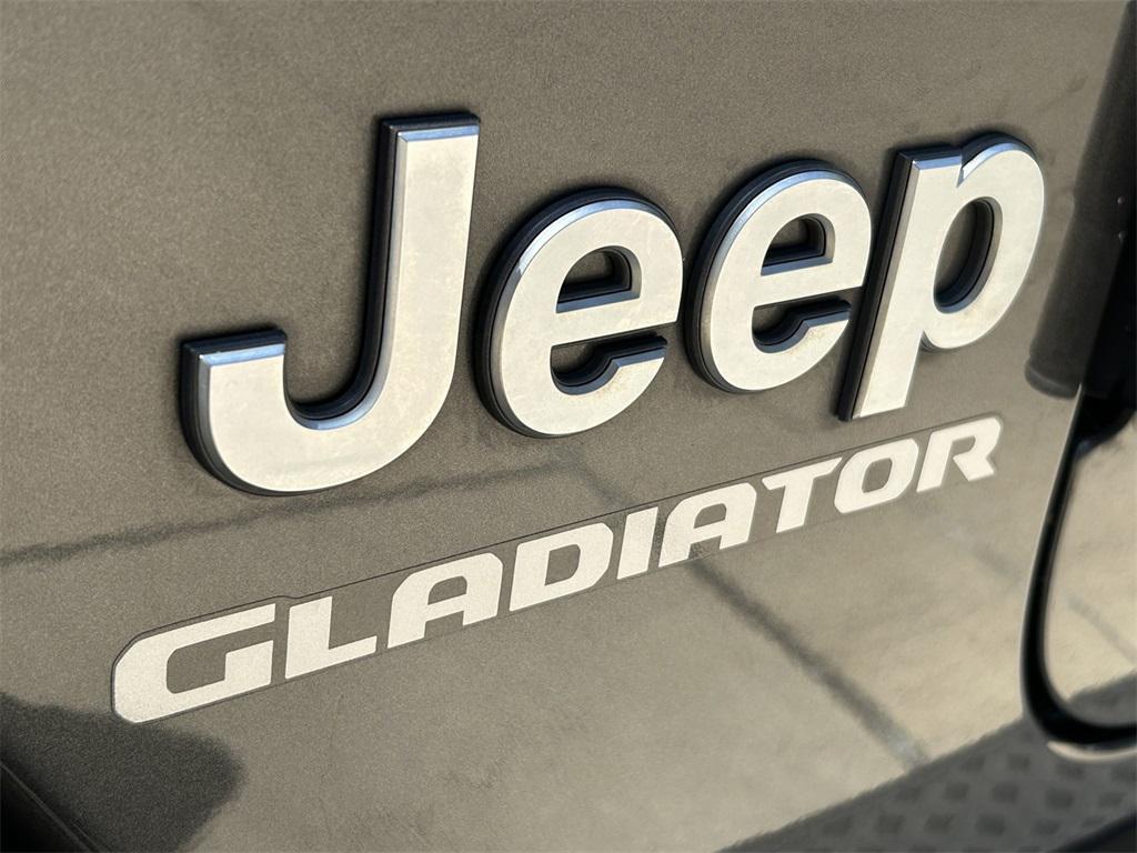 used 2020 Jeep Gladiator car, priced at $28,442