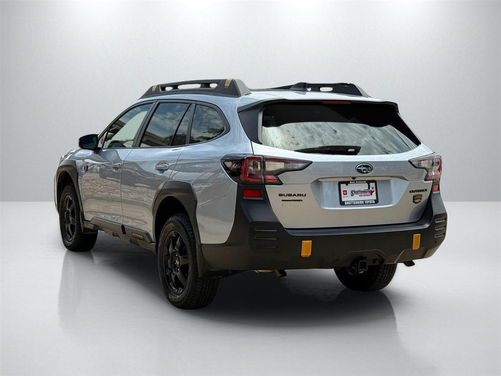 used 2025 Subaru Outback car, priced at $38,694