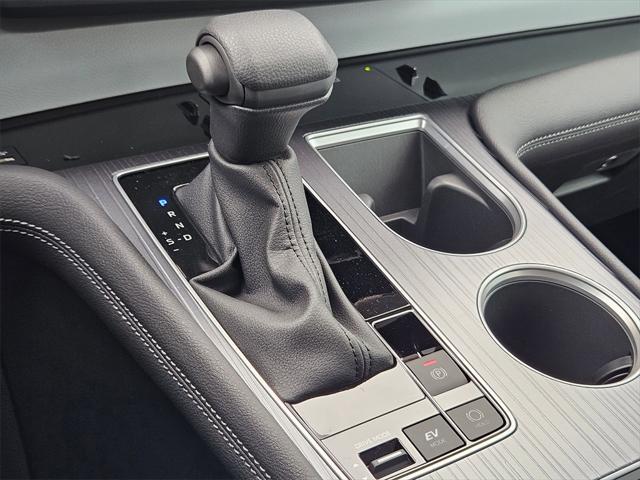 used 2025 Toyota Sienna car, priced at $45,009