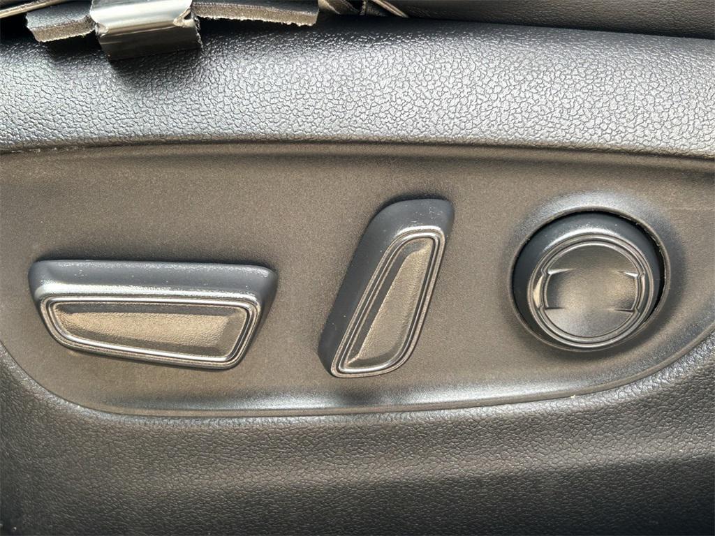 used 2021 Toyota RAV4 car, priced at $26,221