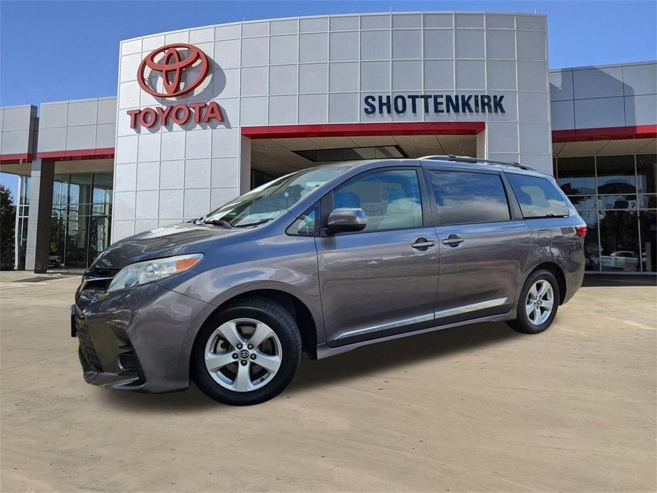 used 2020 Toyota Sienna car, priced at $25,900