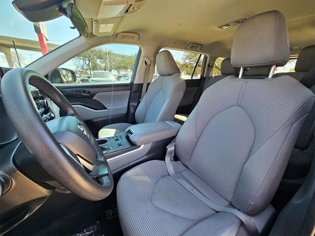 used 2023 Toyota Highlander car, priced at $34,777