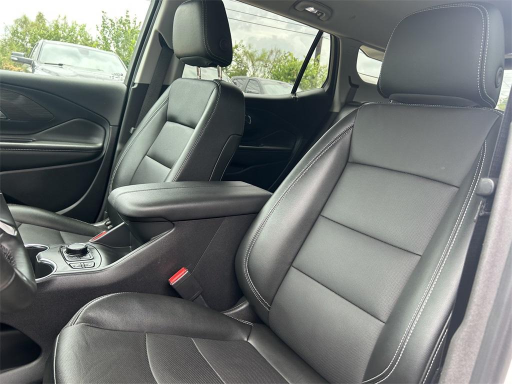 used 2024 GMC Terrain car, priced at $25,774