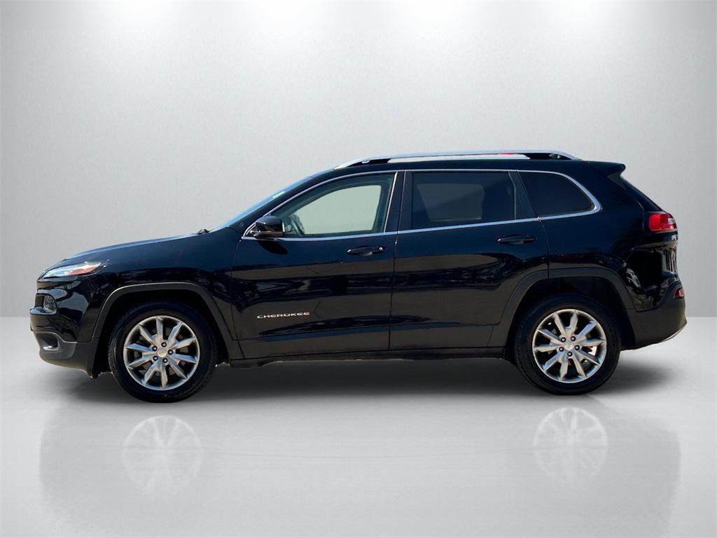 used 2018 Jeep Cherokee car, priced at $13,991