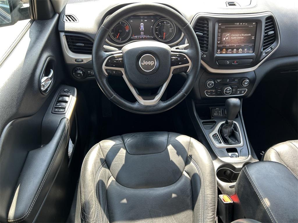 used 2018 Jeep Cherokee car, priced at $13,991