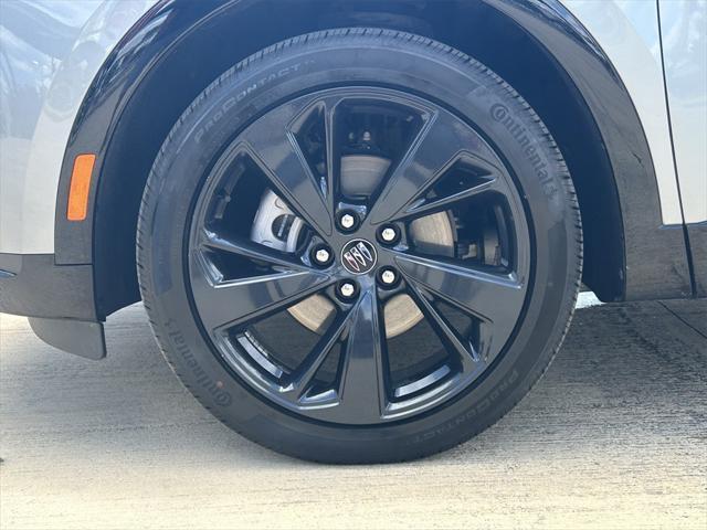 used 2024 Buick Envision car, priced at $32,981