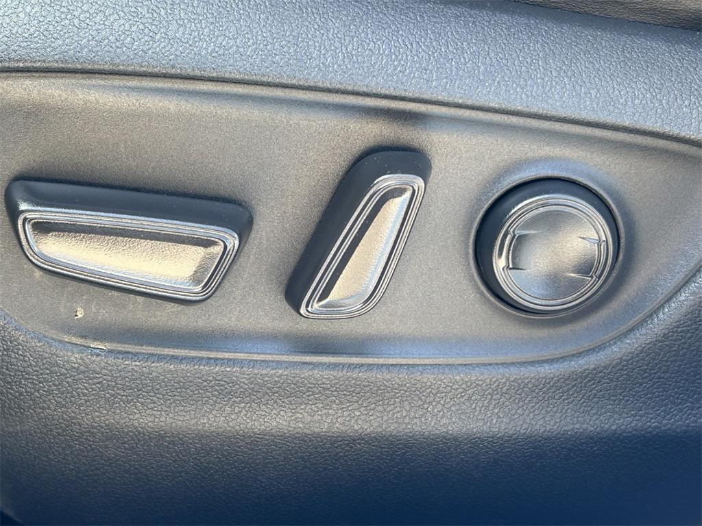 used 2019 Toyota RAV4 car, priced at $21,991