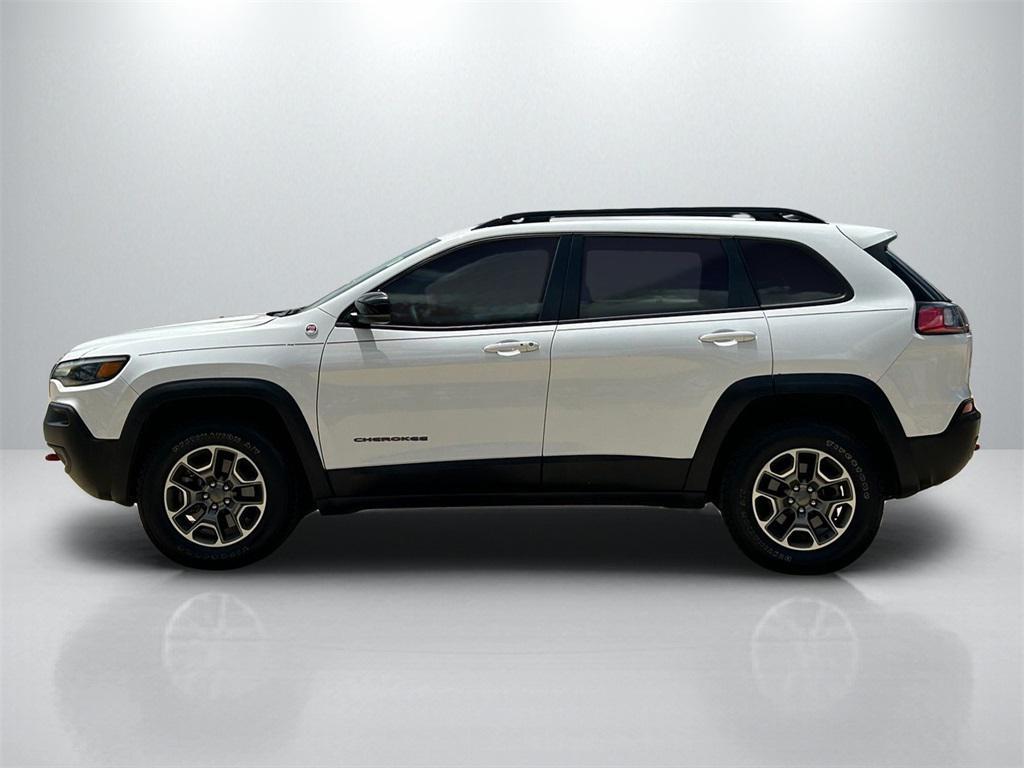 used 2022 Jeep Cherokee car, priced at $24,221