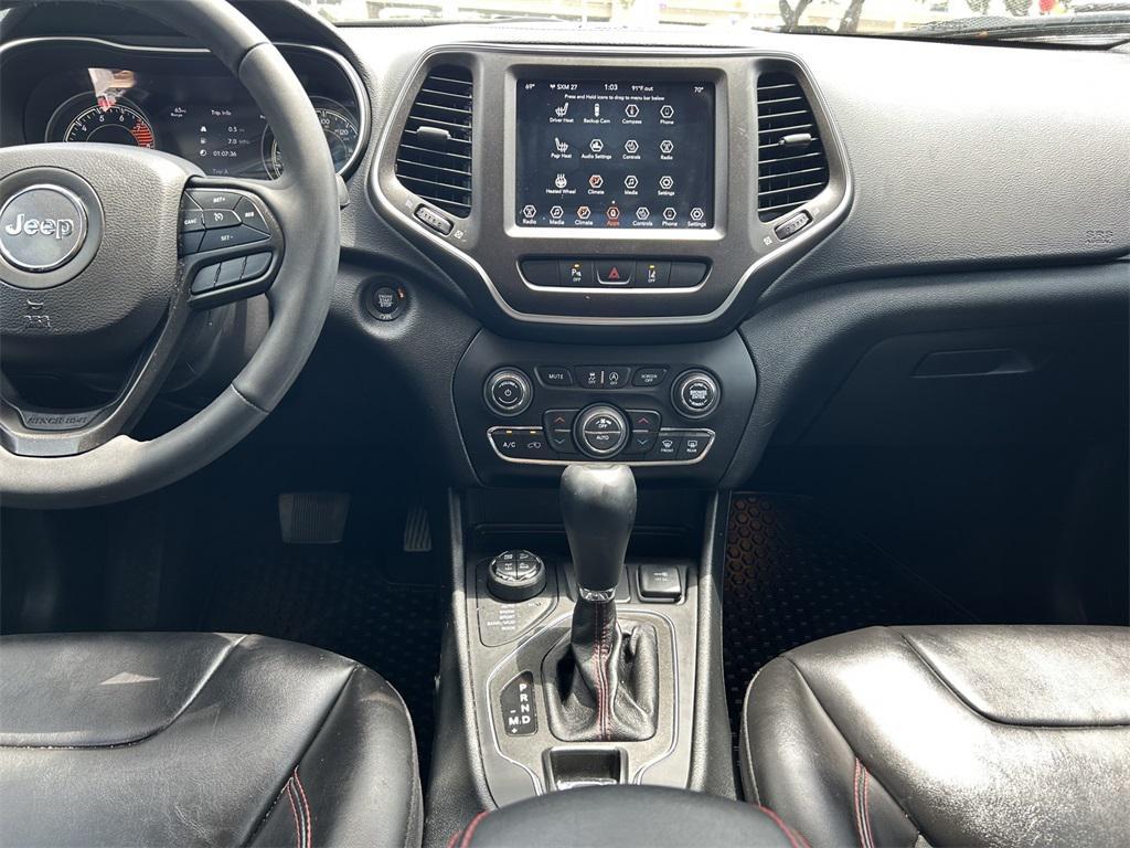 used 2022 Jeep Cherokee car, priced at $24,221