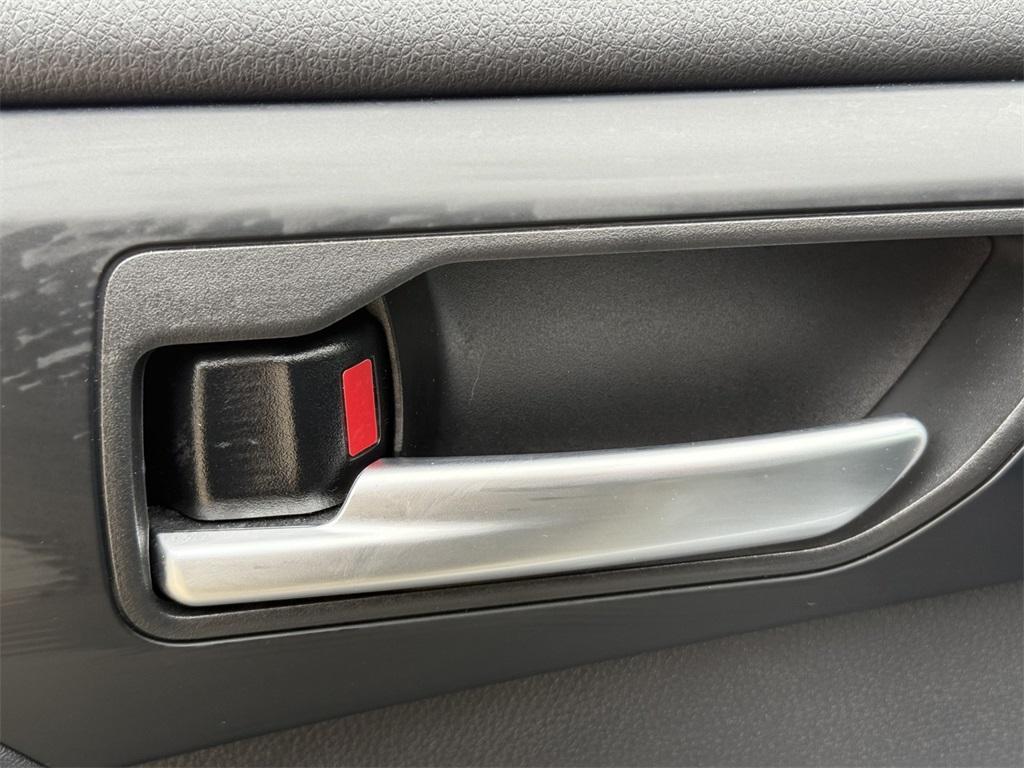 used 2025 Toyota Highlander car, priced at $42,573