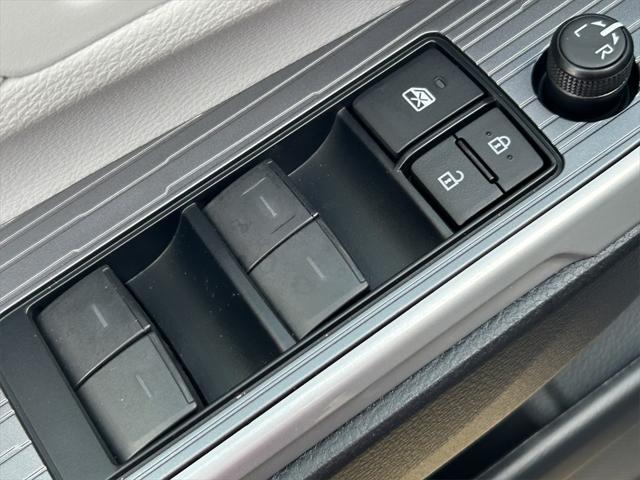 new 2025 Toyota Sienna car, priced at $48,059