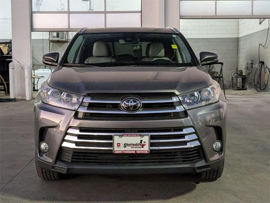 used 2018 Toyota Highlander car, priced at $23,900