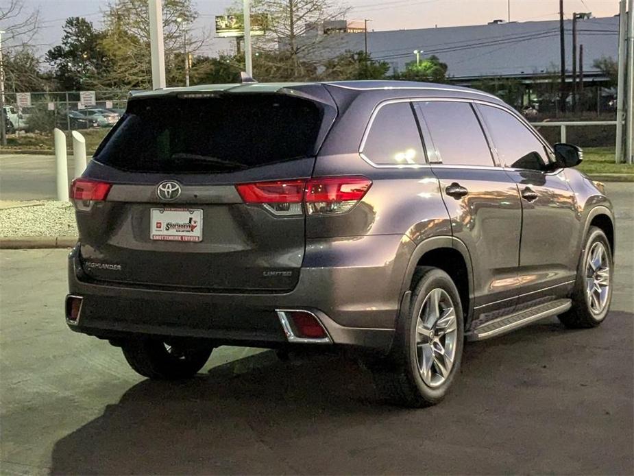 used 2018 Toyota Highlander car, priced at $23,900