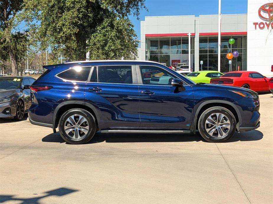 used 2024 Toyota Highlander car, priced at $42,435