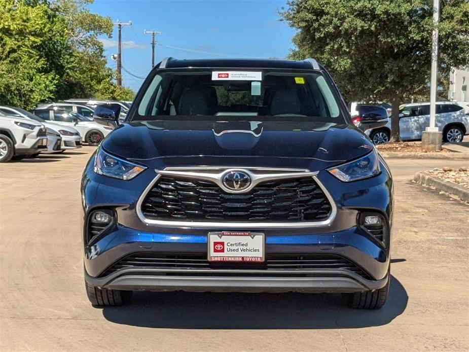 used 2024 Toyota Highlander car, priced at $42,435