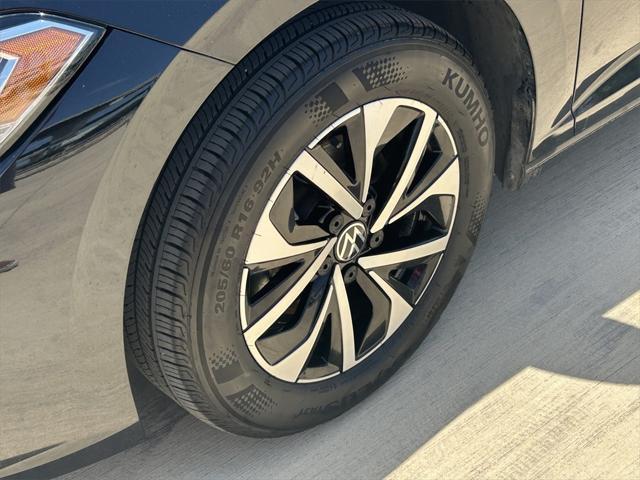 used 2024 Volkswagen Jetta car, priced at $19,491