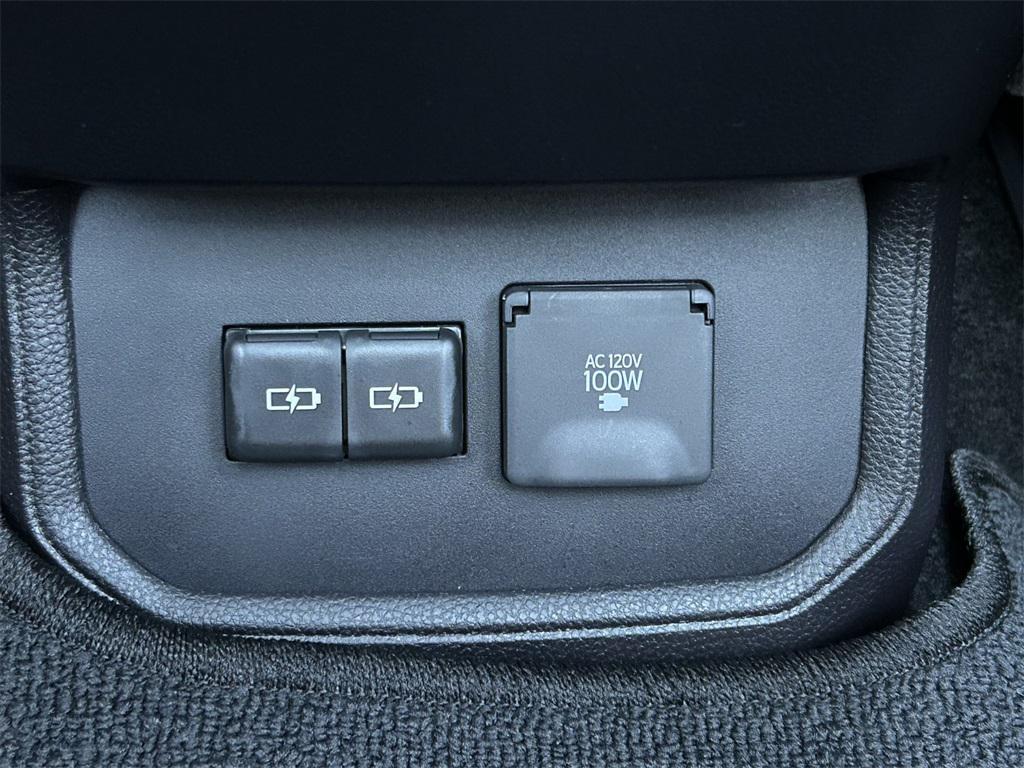 new 2026 Toyota Highlander car, priced at $56,404