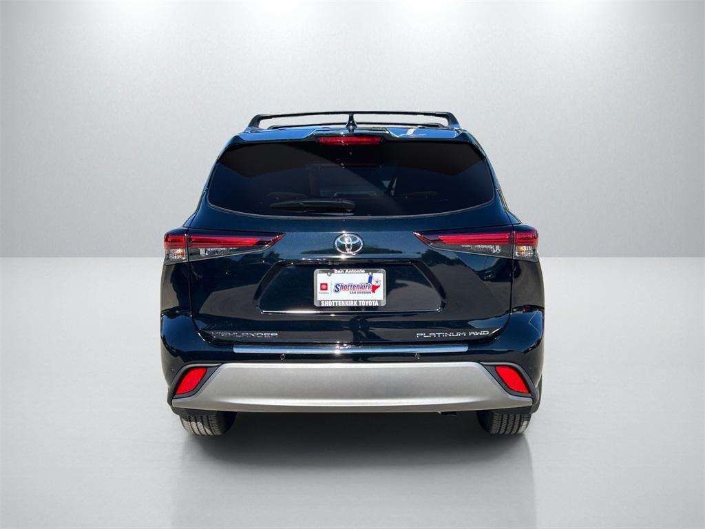 new 2026 Toyota Highlander car, priced at $56,404