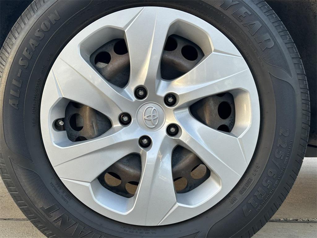 used 2020 Toyota RAV4 car, priced at $21,111