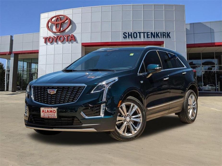 used 2024 Cadillac XT5 car, priced at $46,999