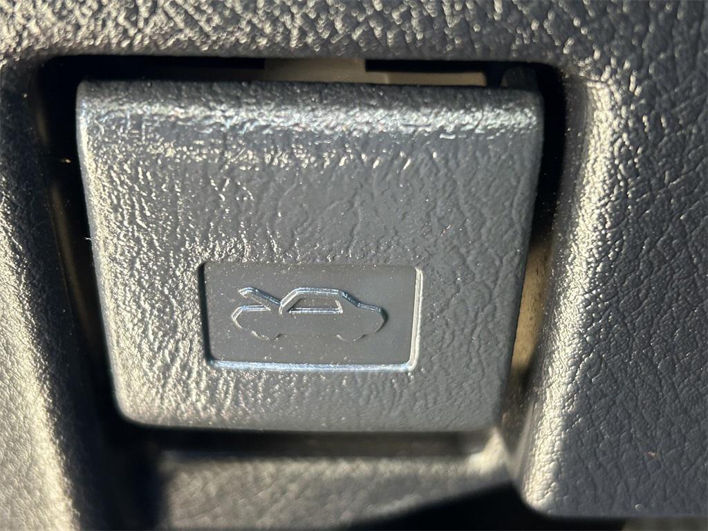 used 2020 Toyota 4Runner car, priced at $34,011