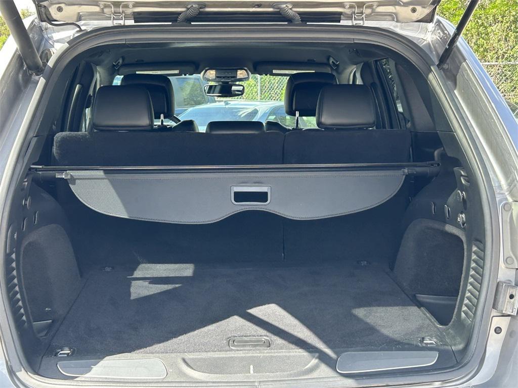 used 2019 Jeep Grand Cherokee car, priced at $19,981