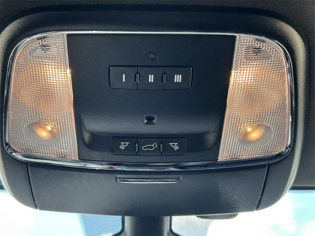 used 2019 Jeep Grand Cherokee car, priced at $19,981