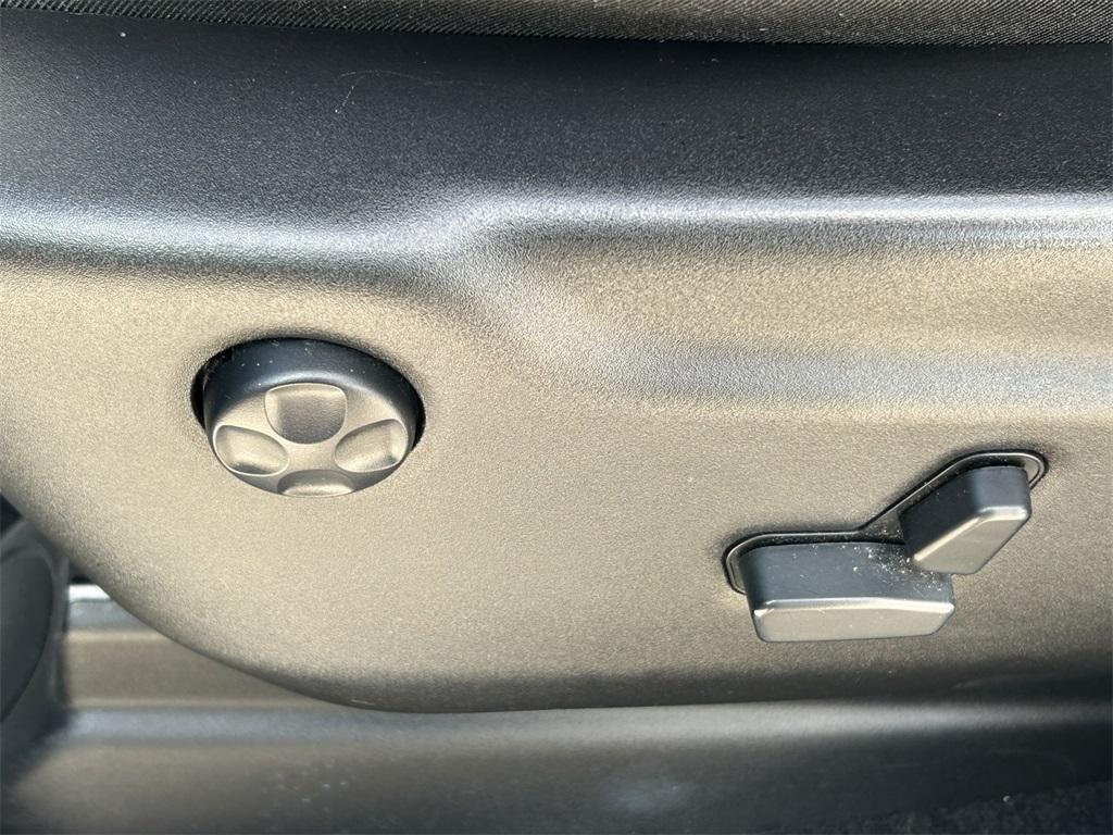 used 2019 Jeep Grand Cherokee car, priced at $19,981