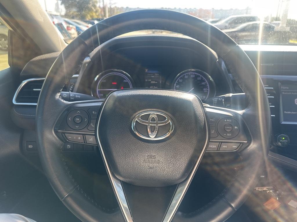 used 2018 Toyota Camry Hybrid car, priced at $18,749