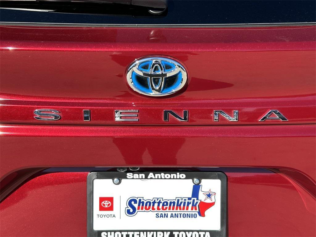 used 2025 Toyota Sienna car, priced at $59,991