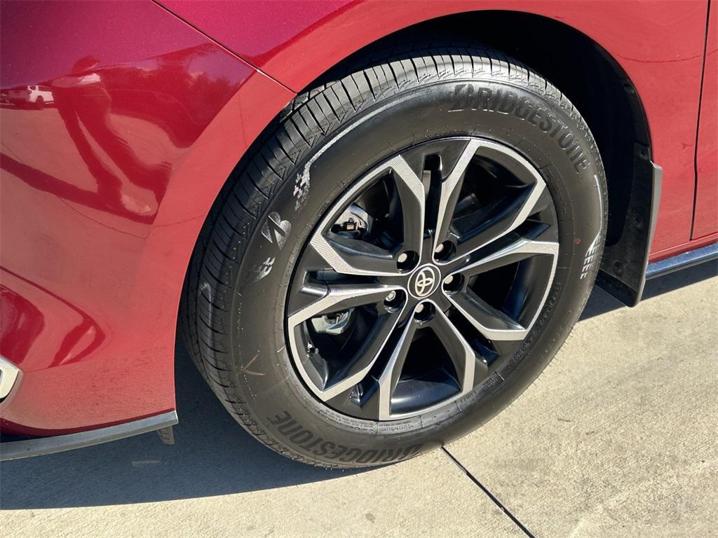 used 2025 Toyota Sienna car, priced at $59,991