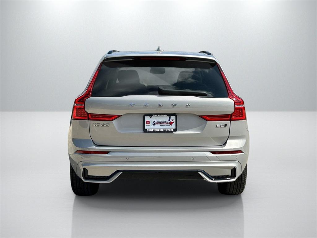 used 2024 Volvo XC60 car, priced at $35,991