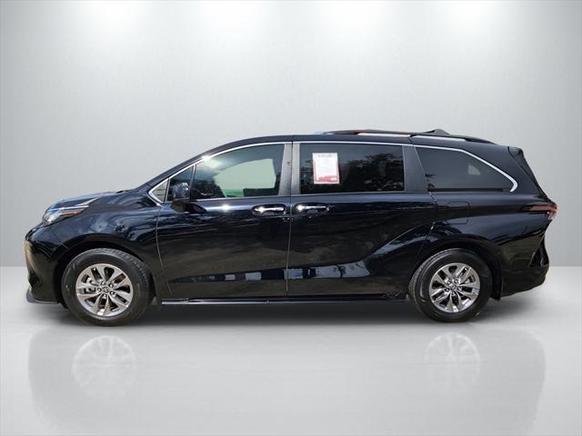 used 2023 Toyota Sienna car, priced at $32,003