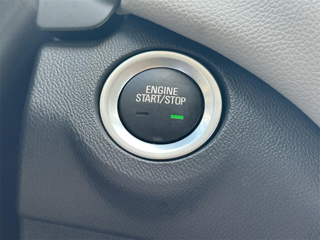 used 2022 Chevrolet Equinox car, priced at $20,744