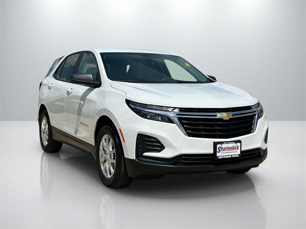 used 2022 Chevrolet Equinox car, priced at $20,744
