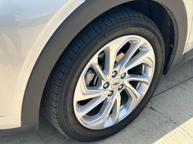 used 2023 Chevrolet Bolt EUV car, priced at $19,991