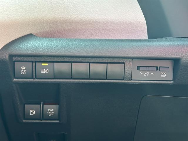 used 2025 Toyota Sienna car, priced at $48,981