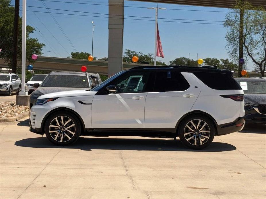 used 2022 Land Rover Discovery car, priced at $49,997