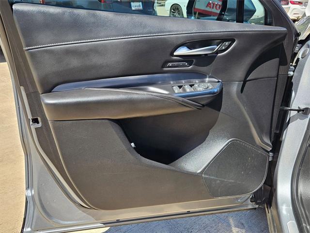 used 2024 Cadillac XT4 car, priced at $38,644