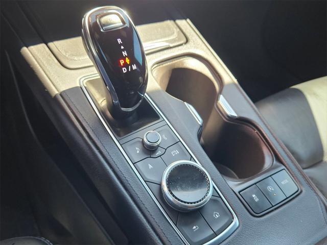 used 2024 Cadillac XT4 car, priced at $39,444