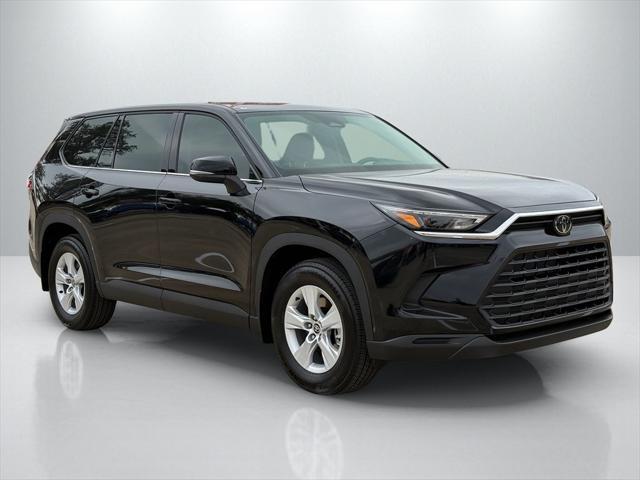 used 2025 Toyota Highlander car, priced at $45,981