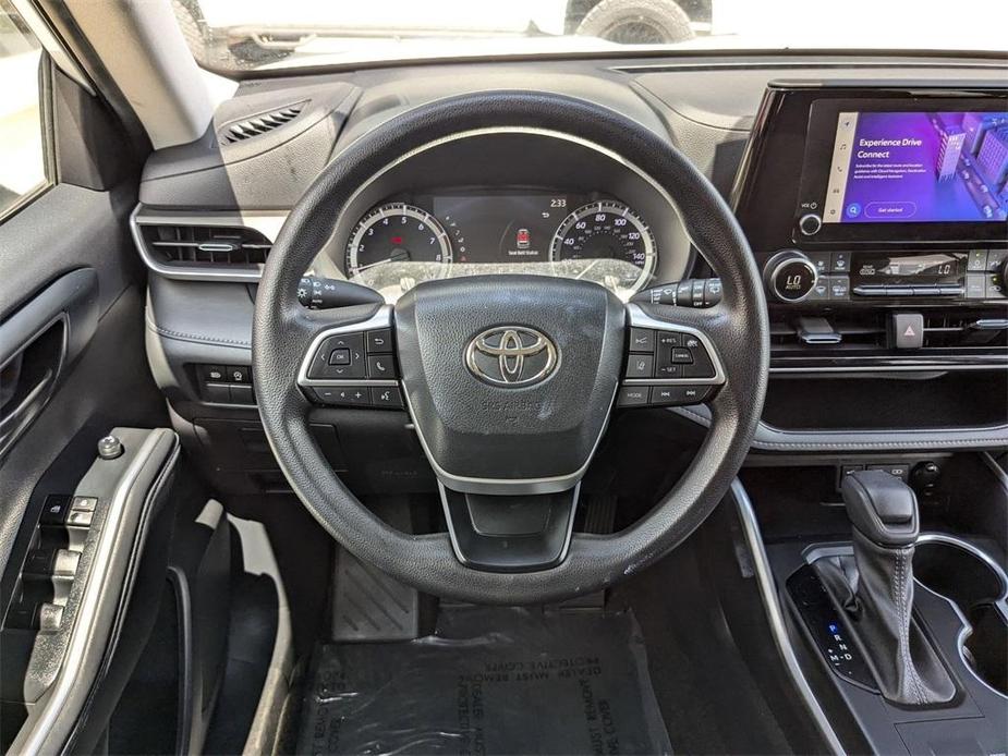 used 2023 Toyota Highlander car, priced at $34,980