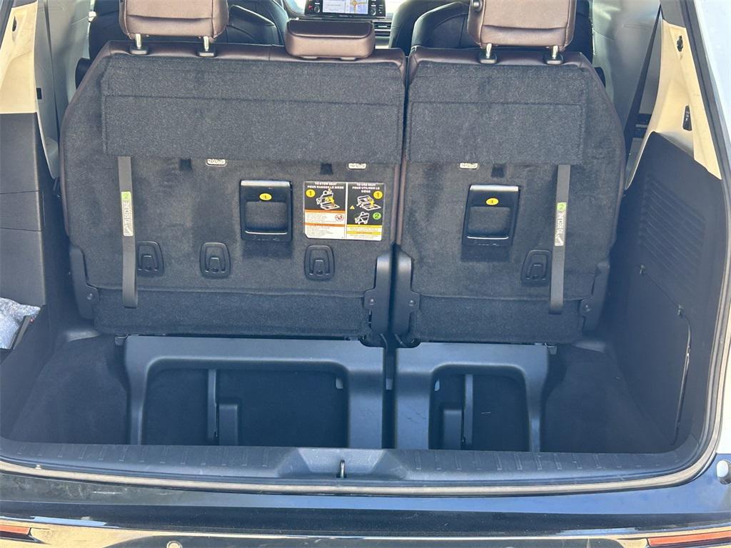 used 2023 Toyota Sienna car, priced at $52,991