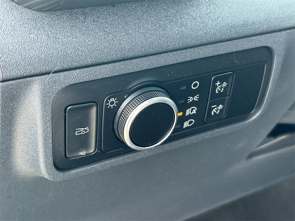 used 2025 Ford Mustang car, priced at $31,992