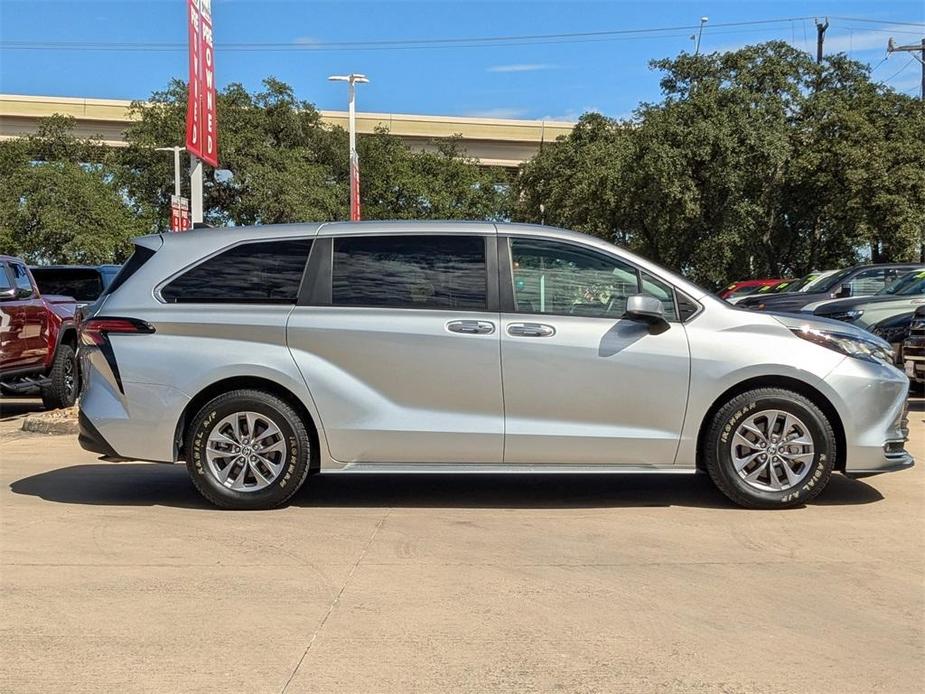 used 2022 Toyota Sienna car, priced at $42,621