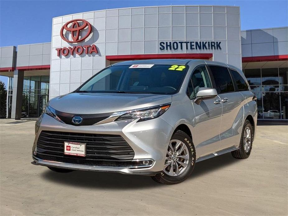 used 2022 Toyota Sienna car, priced at $42,621